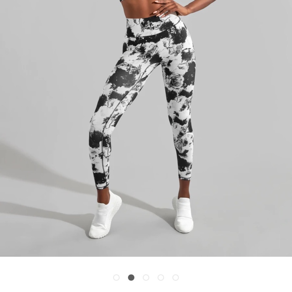 BUFFBUNNY DEFY LEGGINGS black rose M - Picture 2 of 7